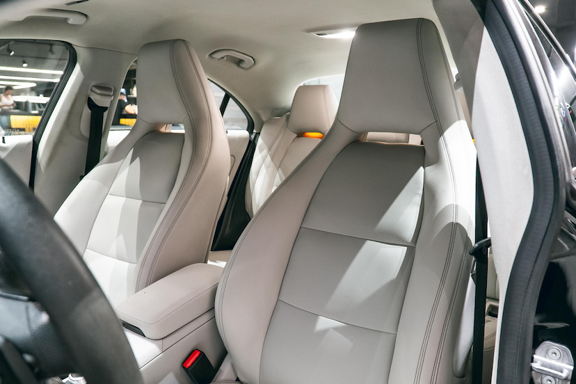 Foto do veículo MERCEDES-BENZ CLA 180 1.6 CGI GASOLINA 7G-DCT 2019 53.706 KM 116.900,00