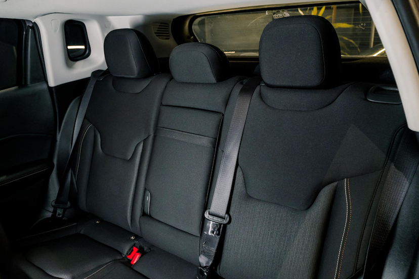 Foto do veículo JEEP COMPASS 2.0 16V FLEX SPORT AUTOMÁTICO 2020 112.932 KM 129.900,00