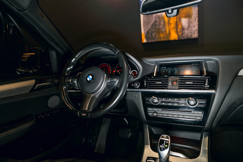 Foto do veículo BMW X4 3.0 M SPORT 35I 4X4 24V TURBO GASOLINA 4P AUTOMÁTICO 2017 113.276 KM 164.900,00