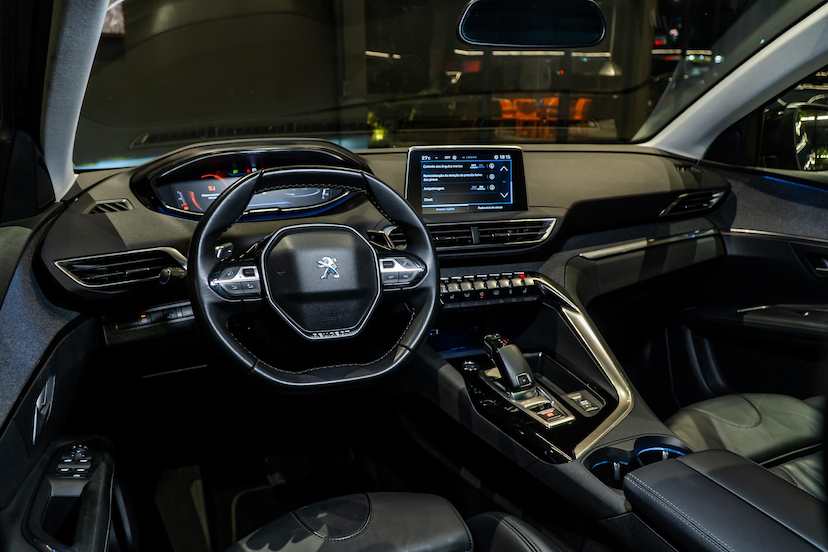 Foto do veículo PEUGEOT 3008 1.6 16V THP GASOLINA GRIFFE AUTOMÁTICO 2022 62.400 KM 154.900,00