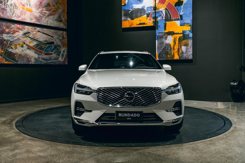 Foto do veículo VOLVO XC60 2.0 T8 PHEV ULTRA AWD GEARTRONIC 2026 100 KM 645.900,00