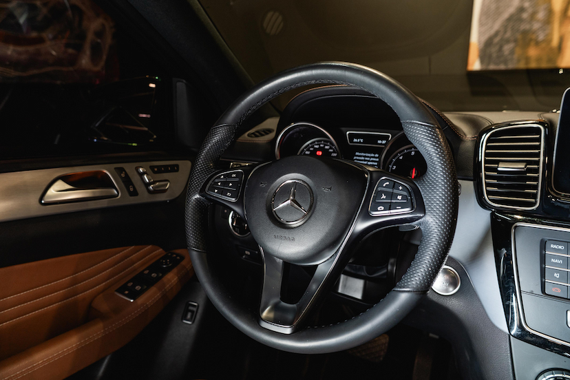 Foto do veículo MERCEDES-BENZ GLE 400 3.0 V6 GASOLINA HIGHWAY COUPÉ 4MATIC 9G-TRONIC 2018 54.800 KM 269.900,00