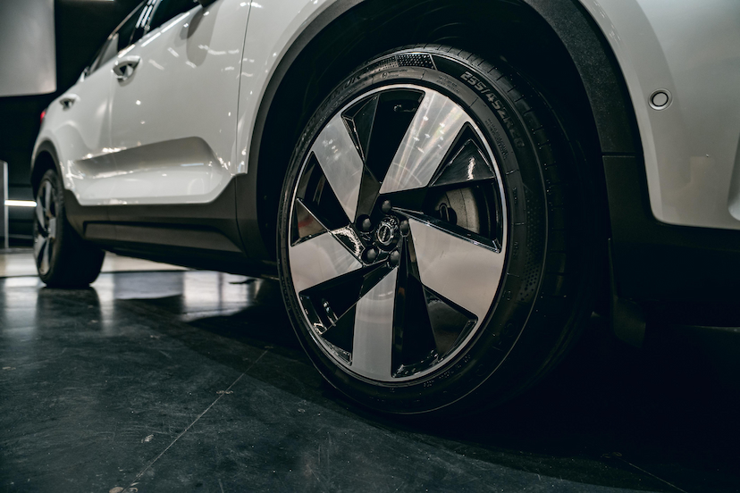Foto do veículo VOLVO C40 P8 RECHARGE TWIN ELECTRIC ULTIMATE AWD 2024 37.019 KM 239.900,00