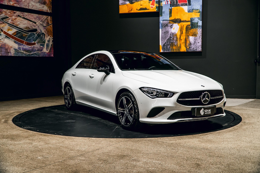 Foto do veículo MERCEDES-BENZ CLA 250 2.0 CGI GASOLINA 7G-DCT 2023 16.056 KM 239.900,00