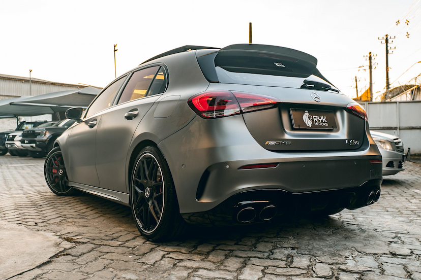 Foto do veículo MERCEDES-BENZ A 45 AMG 2.0 CGI GASOLINA S 4MATIC SPEEDSHIFT 2022 38.953 KM 381.900,00