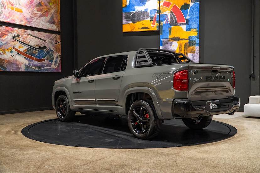 Foto do veículo RAM RAMPAGE 2.0 HURRICANE 4 TURBO GASOLINA R/T 4X4 AUTOMÁTICO 2025 5.286 KM 242.900,00