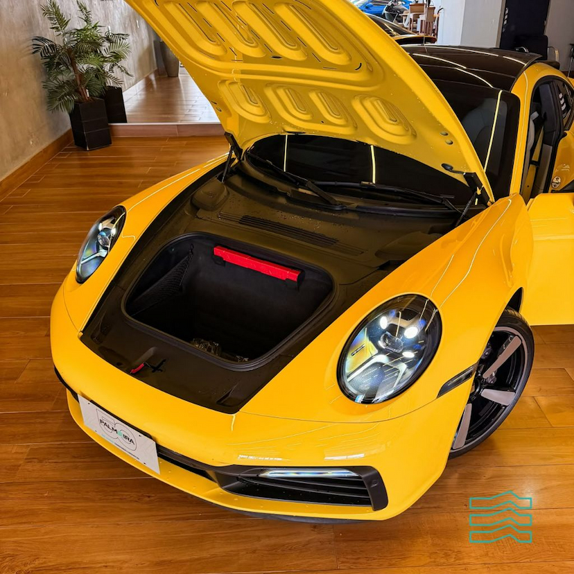Foto do veículo PORSCHE 911  2024 5.900 KM R$ 890.000,00