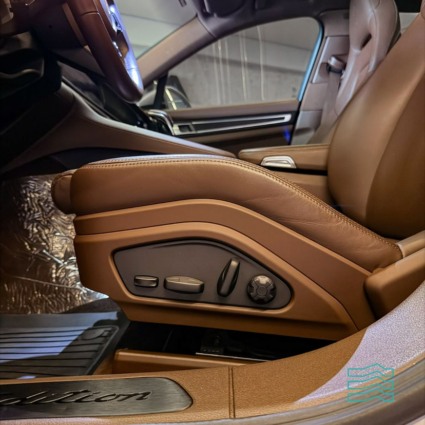 Foto do veículo PORSCHE PANAMERA 4  2.9 462CV (HíBRIDO) 2023 10.892 KM 630.000,00