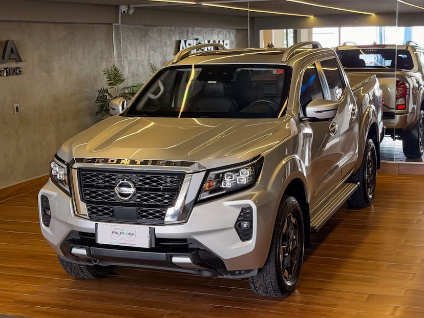 Foto do veículo NISSAN FRONTIER PLATI. CD  2.3 BI-TB DIES.AUT. 2023 151.097 KM 198.000,00