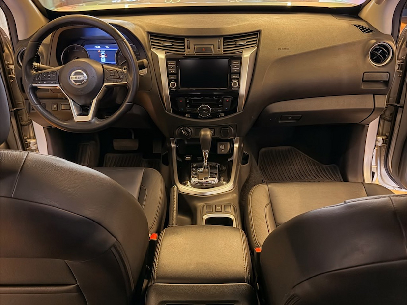 Foto do veículo NISSAN FRONTIER PLATI. CD  2.3 BI-TB DIES.AUT. 2023 151.097 KM 198.000,00