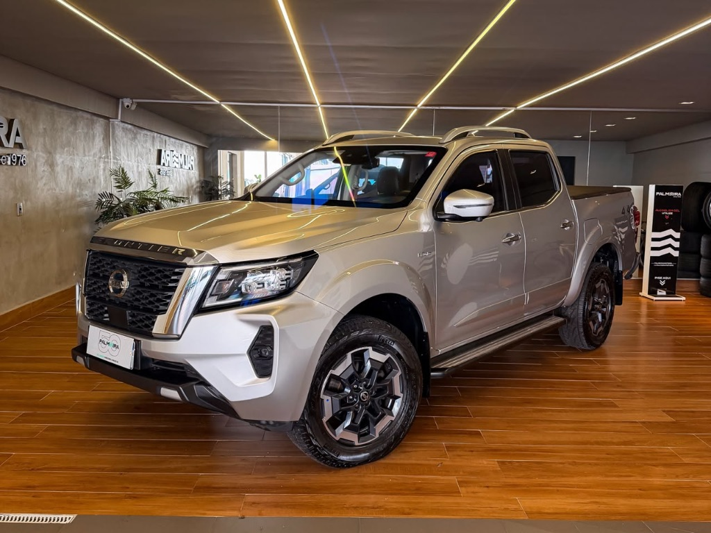 Foto do veículo NISSAN FRONTIER PLATI. CD  2.3 Bi-TB Dies.Aut. 2022/2023 151.097 KM R$ 198.000,00