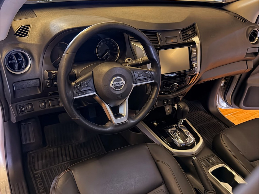 Foto do veículo NISSAN FRONTIER PLATI. CD  2.3 BI-TB DIES.AUT. 2023 151.097 KM 198.000,00