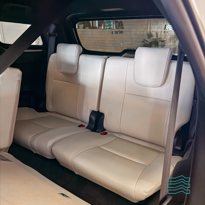 Foto do veículo TOYOTA HILUX SW4 DIAMOND 2.8 TB 4X4 DIE. AUT. 2024 40.878 KM 409.000,00