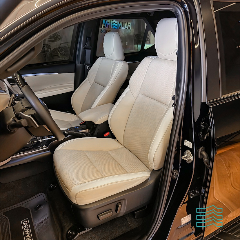 Foto do veículo TOYOTA HILUX SW4 DIAMOND 2.8 TB 4X4 DIE. AUT. 2024 40.878 KM 409.000,00