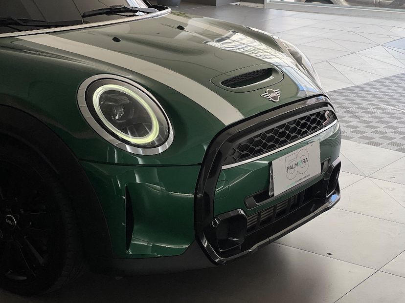 Foto do veículo MINI COOPER S 2.0 TURBO 16V 3P AUT. 2022 38.456 KM 150.000,00