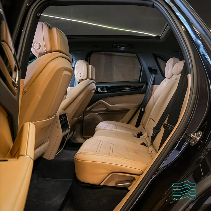 Foto do veículo PORSCHE CAYENNE 3.0 V6 (HíBRIDO) 2020 19.440 KM 499.000,00