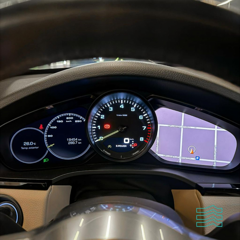 Foto do veículo PORSCHE CAYENNE 3.0 V6 (HíBRIDO) 2020 19.440 KM 499.000,00