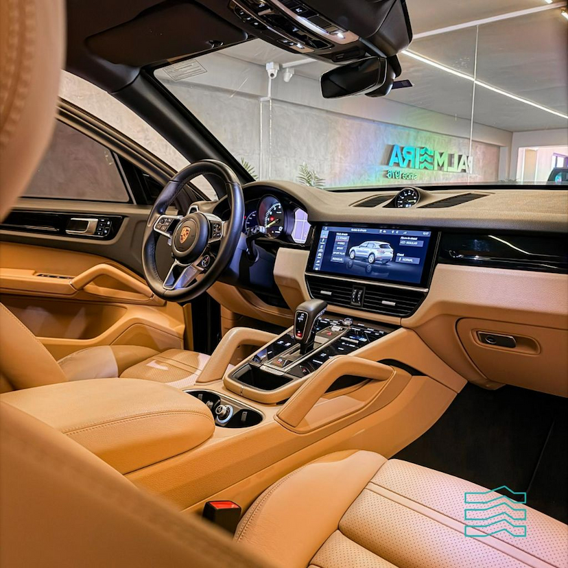 Foto do veículo PORSCHE CAYENNE 3.0 V6 (HíBRIDO) 2020 19.440 KM 499.000,00