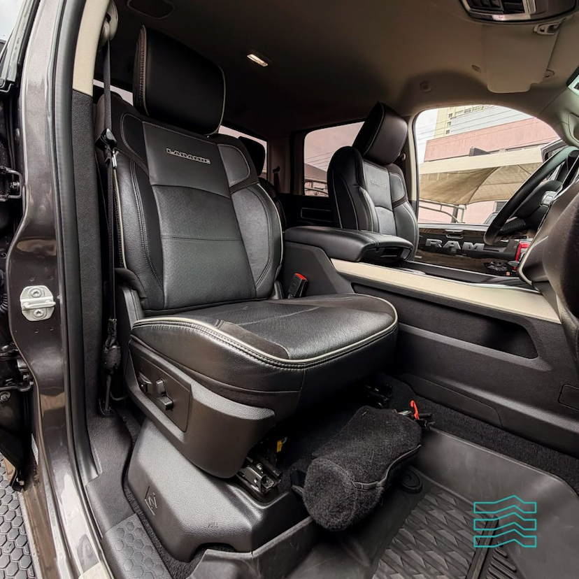 Foto do veículo RAM 2500 LARAMIE  6.7 TDI  CD 4X4 DIESEL 2024 28.129 KM 390.000,00