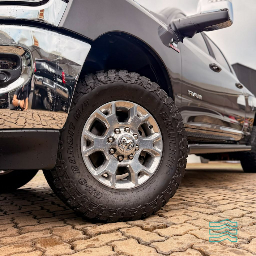 Foto do veículo RAM 2500 LARAMIE  6.7 TDI  CD 4X4 DIESEL 2024 28.129 KM 390.000,00