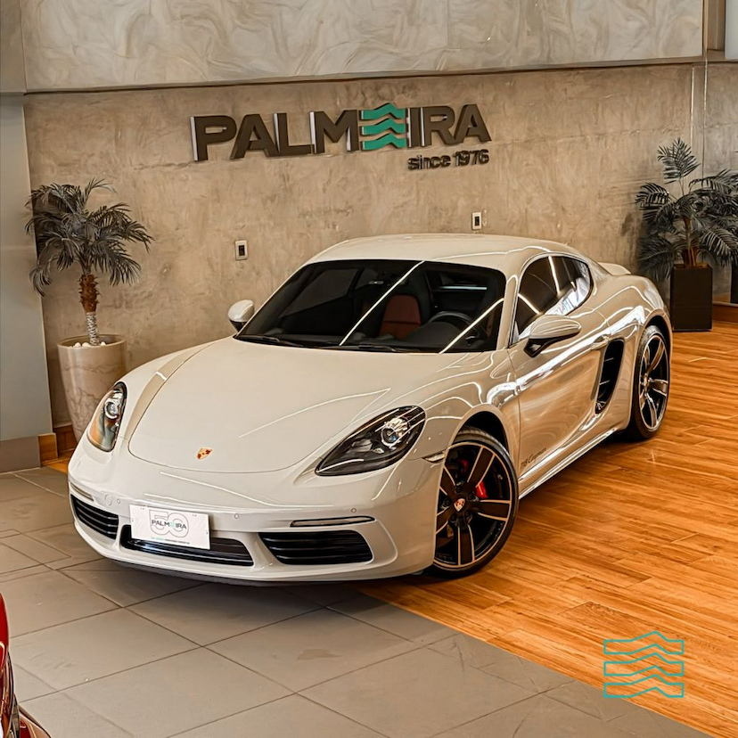 Foto do veículo PORSCHE 718 CAYMAN 2.0 300CV 2024 12.771 KM 510.000,00