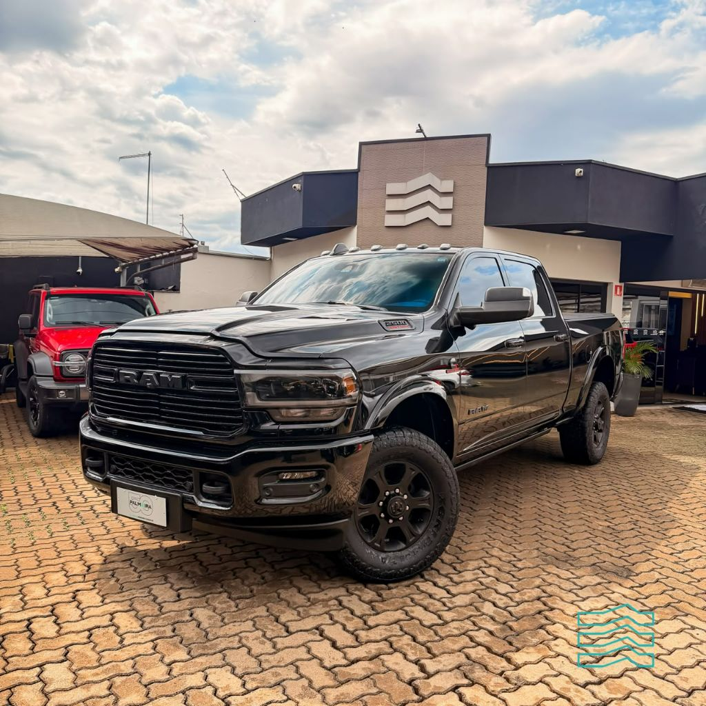 Foto do veículo RAM 2500 LARAM. 6.7 NIGHT ED. TB CD 4x4 Die. 2022/2022 57.362 KM R$ 359.900,00