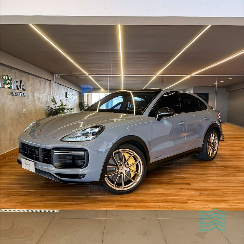Foto do veículo PORSCHE CAYENNE TURBO GT 4.0 V8 2023 23.131 KM 949.000,00