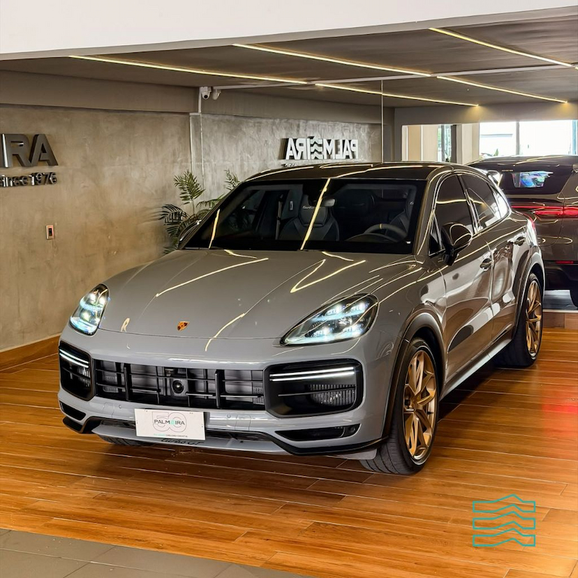Foto do veículo PORSCHE CAYENNE TURBO GT 4.0 V8 2023 23.131 KM 949.000,00