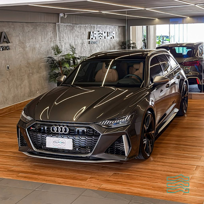 Foto do veículo AUDI RS6  2023 20.452 KM R$ 899.000,00