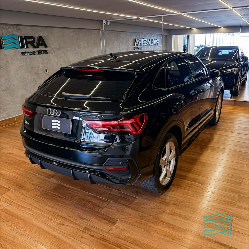 Foto do veículo AUDI Q3  2022 92.468 KM R$ 175.000,00