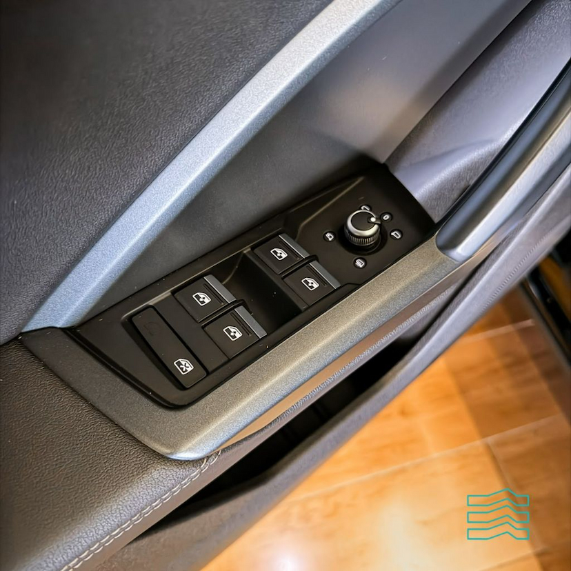 Foto do veículo AUDI Q3  2022 92.468 KM R$ 175.000,00