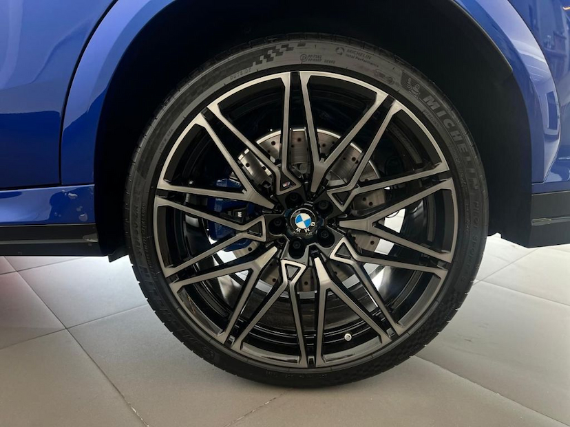 Foto do veículo BMW X6 XDRIVE 40I M SPORT 3.0 BI-TB (HIB.) 2024 10.400 KM 899.000,00