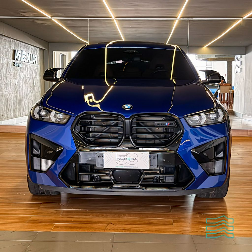 Foto do veículo BMW X6  2024 10.400 KM R$ 848.900,00