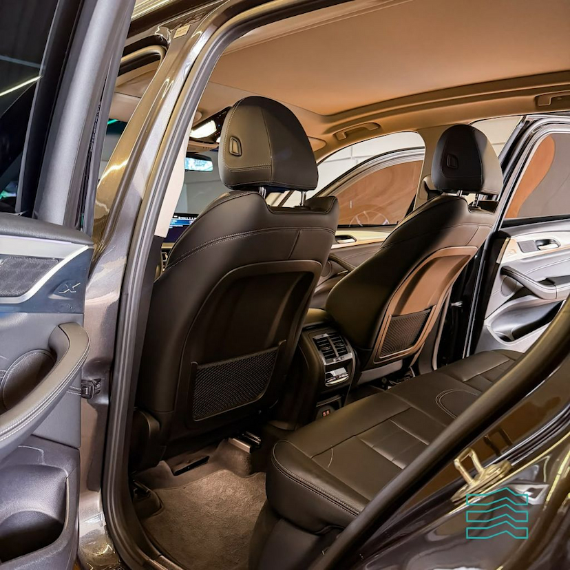 Foto do veículo BMW X3 XDRIVE 30E X-LINE TURBO AUT. (HíB.) 2023 0 KM 360.000,00