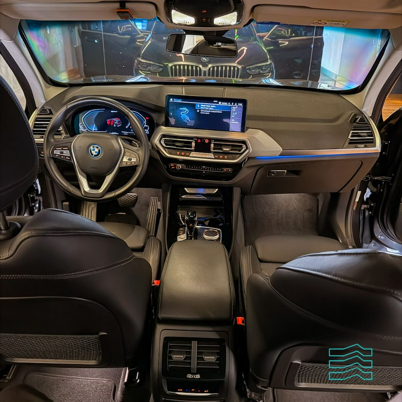 Foto do veículo BMW X3 XDRIVE 30E X-LINE TURBO AUT. (HíB.) 2023 0 KM 360.000,00
