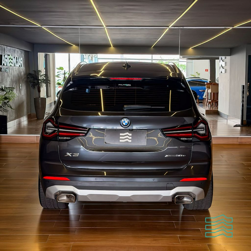 Foto do veículo BMW X3 XDRIVE 30E X-LINE TURBO AUT. (HíB.) 2023 0 KM 360.000,00