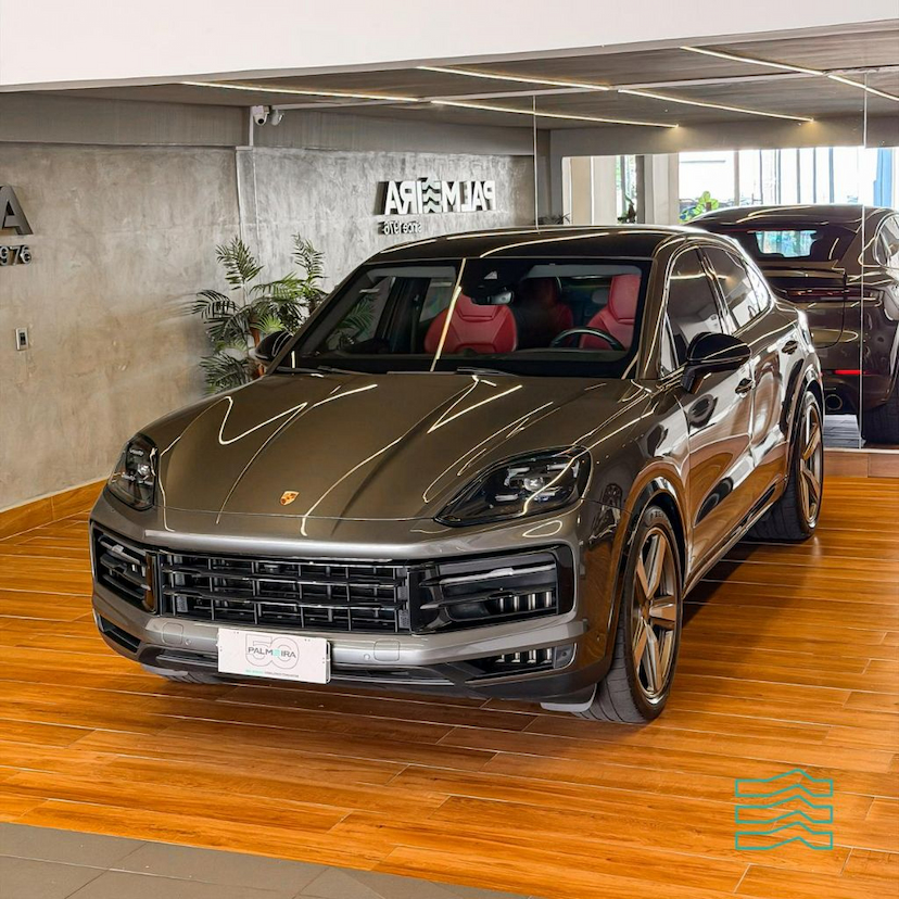 Foto do veículo PORSCHE CAYENNE S COUPE 4.0 V8 474CV 2024 30.000 KM 870.000,00