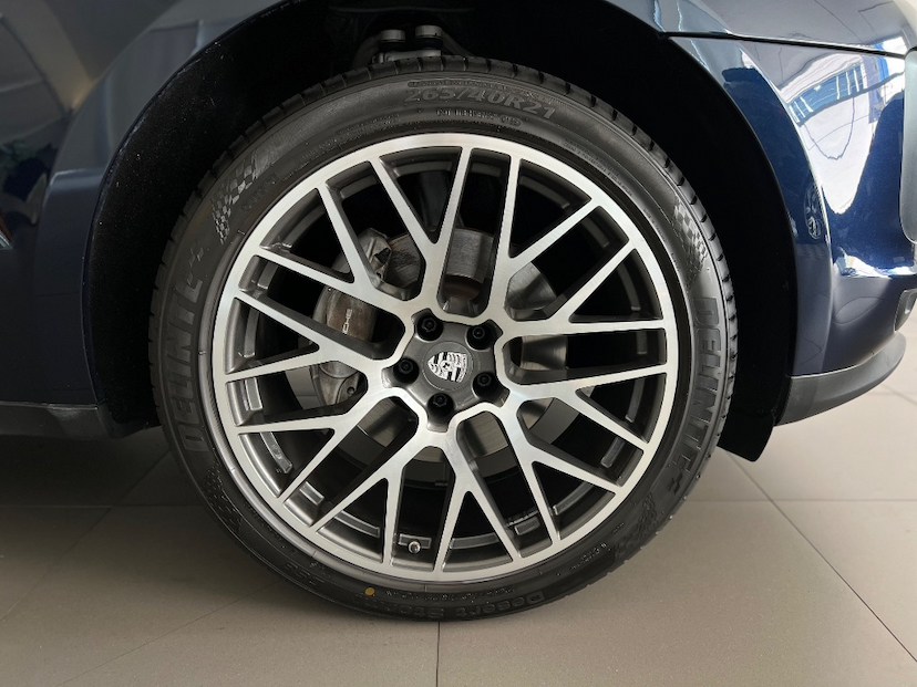 Foto do veículo PORSCHE MACAN 2.0 TURBO 2021 57.300 KM 360.000,00