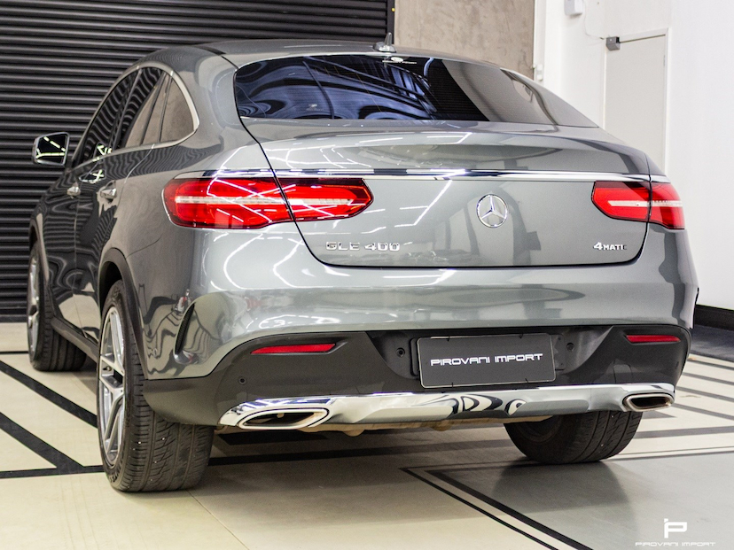 Foto do veículo MERCEDES-BENZ GLE 400 3.0 V6 GASOLINA HIGHWAY COUPÉ 4MATIC 9G-TRONIC 2019 64.700 KM 359.900,00