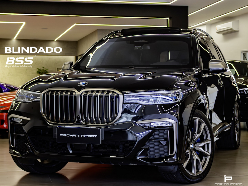 Foto do veículo BMW X7 4.4 V8 GASOLINA M50I STEPTRONIC 2022 30.700 KM 630.000,00