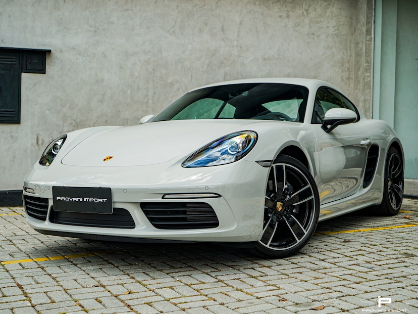Foto do veículo PORSCHE 718 2.0 16V H4 GASOLINA CAYMAN PDK 2024 5.000 KM 529.000,00