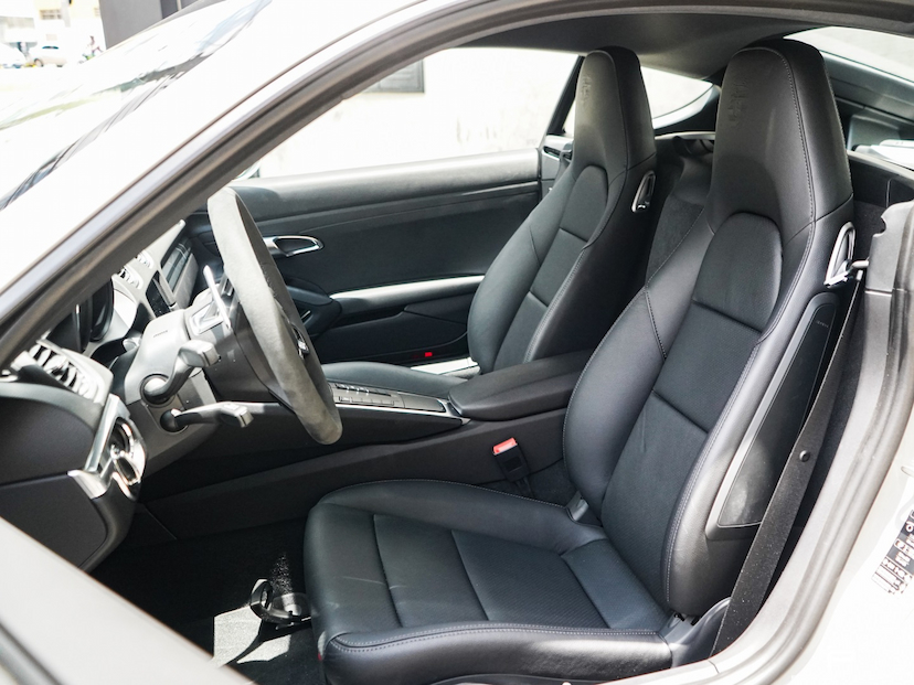 Foto do veículo PORSCHE 718 2.0 16V H4 GASOLINA CAYMAN PDK 2024 5.000 KM 529.000,00