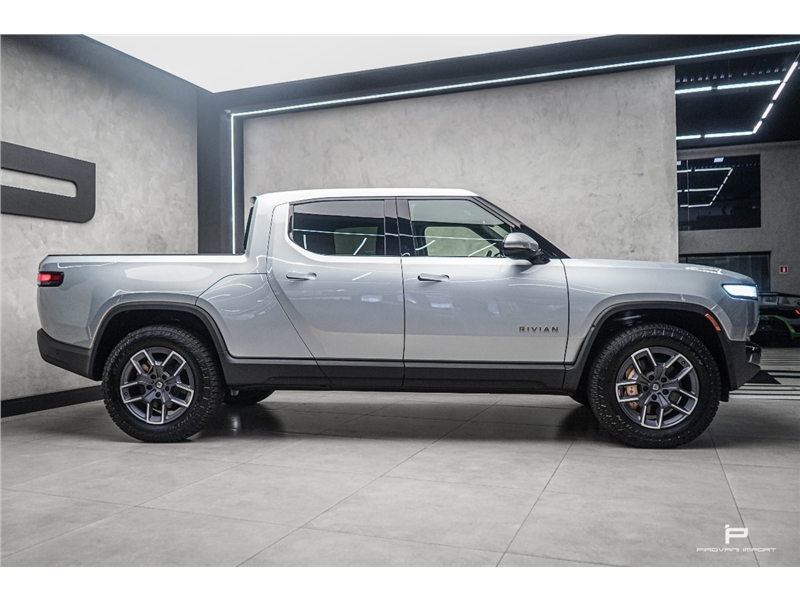Foto do veículo RIVIAN R1T ELÉTRICO ADVENTURE 2023 0 KM 800.000,00