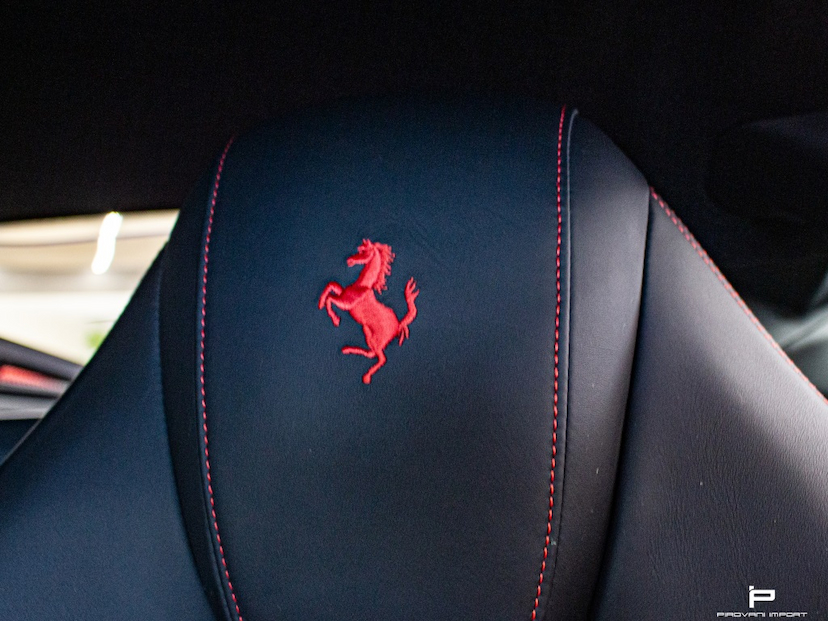Foto do veículo FERRARI F8 TRIBUTO 3.9 V8 TURBO GASOLINA F1-DCT 2022 3.100 KM 4.100.000,00