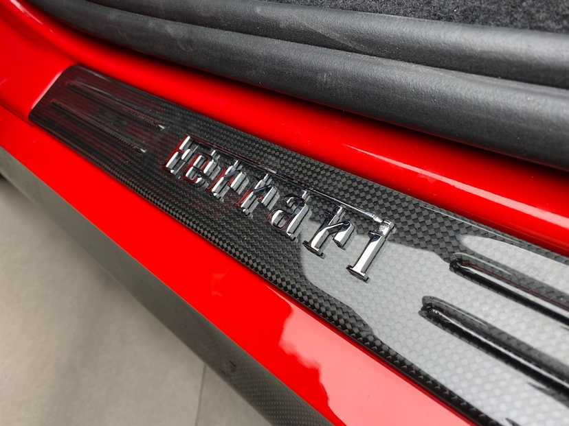Foto do veículo FERRARI SF90 3.9 V8 TURBO PHEV SPIDER F1-DCT 2024 0 KM 7.200.000,00