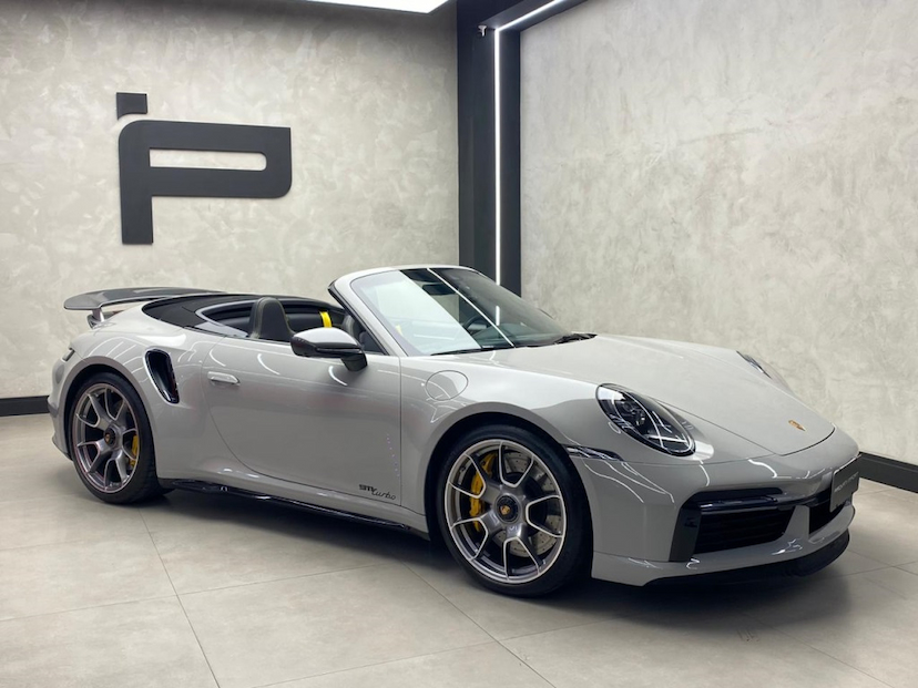 Foto do veículo PORSCHE 911 3.8 24V H6 GASOLINA TURBO CABRIOLET PDK 2022 5.200 KM 1.300.000,00