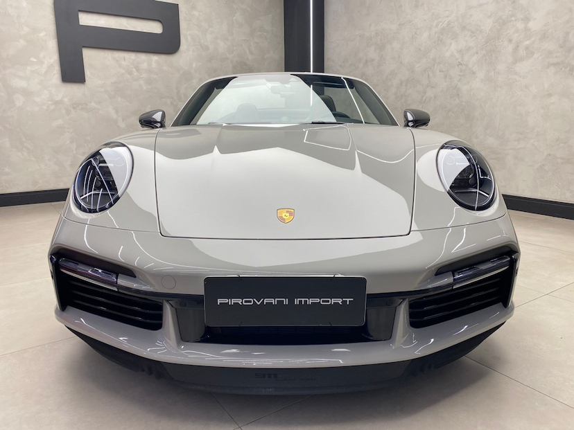 Foto do veículo PORSCHE 911 3.8 24V H6 GASOLINA TURBO CABRIOLET PDK 2022 5.200 KM 1.300.000,00