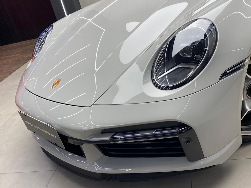Foto do veículo PORSCHE 911 3.8 24V H6 GASOLINA TURBO CABRIOLET PDK 2022 5.200 KM 1.300.000,00