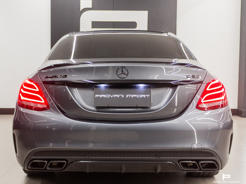 Foto do veículo MERCEDES-BENZ C 63 AMG 4.0 V8 TURBO GASOLINA SEDAN 4P AUTOMÁTICO 2017 34.484 KM 399.000,00