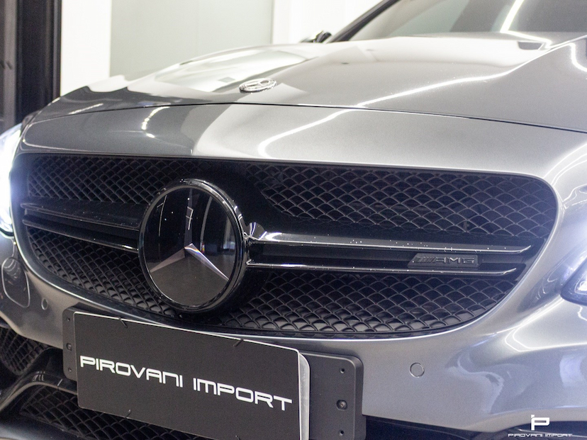 Foto do veículo MERCEDES-BENZ C 63 AMG 4.0 V8 TURBO GASOLINA SEDAN 4P AUTOMÁTICO 2017 34.484 KM 399.000,00